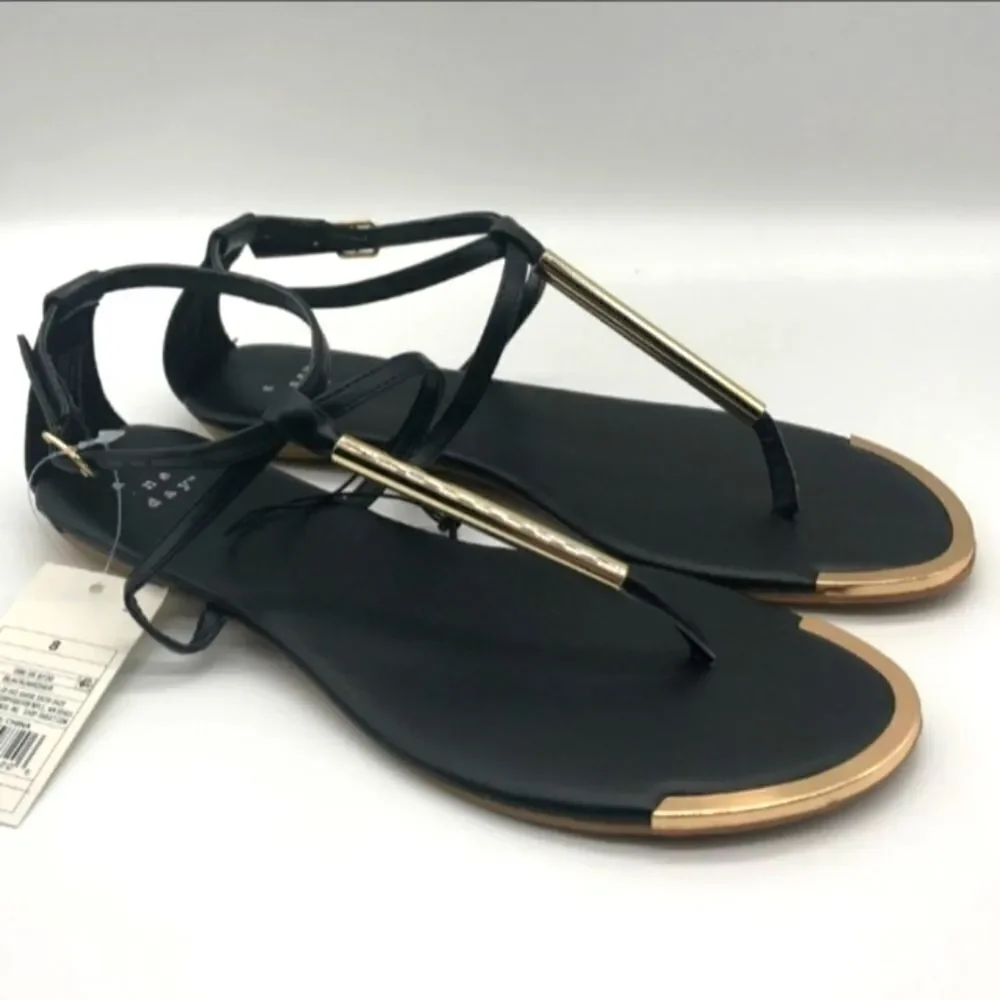 Black sling back sandals with gold details sz.8